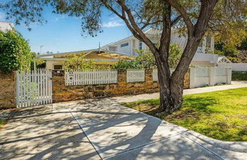 Mosman Park House | MON28 - Coastal Character