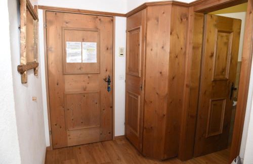Klosters Dorf Apartment | Monami Apartments Klosters, Elisas Zugwald