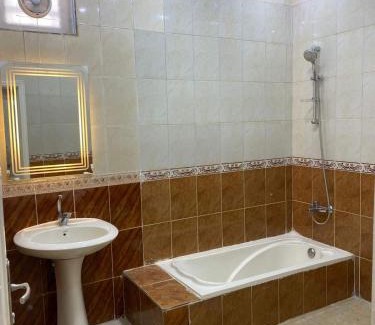 Al Jubeiha Apartment | Monani