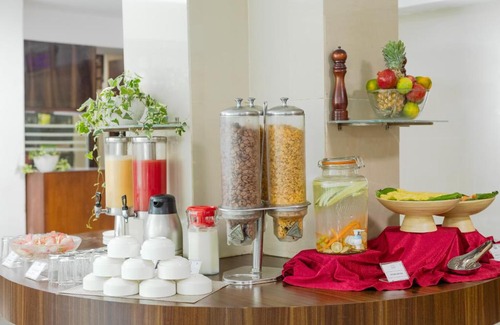 Shivaji Nagar Hotel | Monarch Luxur - Infantry Road