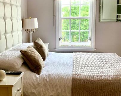 Auchenblae House | Monboddo Townhouse