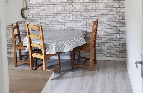 Monchy-Humieres Apartment | Monchy Humieres au Cœur du Village Studio Meublé et Équipé