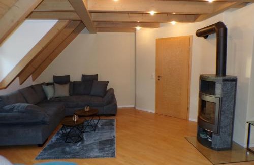 Wilhermsdorf Apartment | Mondfänger Ferienwohnung , Nähe Playmobil Funpark und Messezentrum