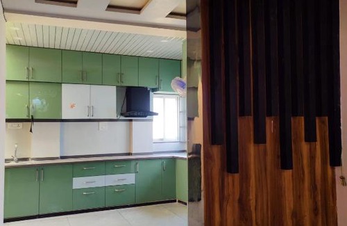 Guna Apartment | Monica Heights