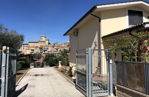Fiano Romano Villa | Monica's Independent Villa