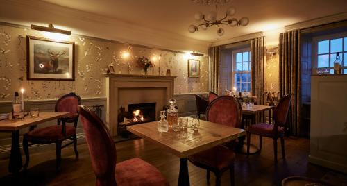 Bornesketaig Cabin | Monkstadt 1745 Restaurant with Rooms