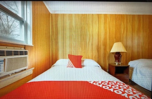 Neptune City Hotel | Monmouth OYO