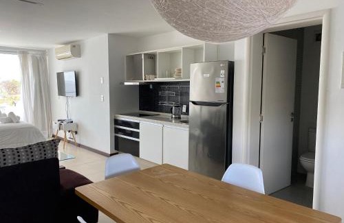 Real de San Carlos Apartment | Mono Balcón Vista al Río Nª 208, Colonia del Sacramento