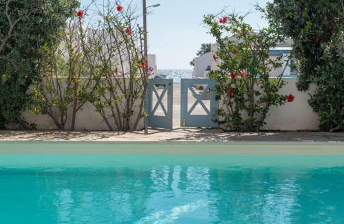 Monolithos Villa | Monolithos Pool Villa by the Beach