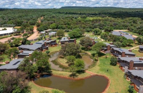 Sterkrivier Resort | Monomotapa Village