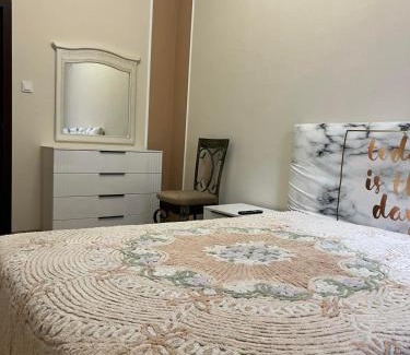 Odessa City Center Apartment | Monro-style in the historical center