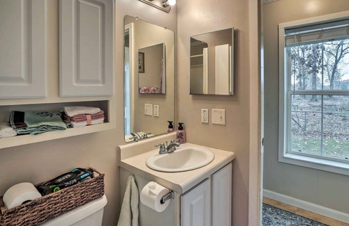 Swartz Cottage | Monroe Cottage < 12 Mi to Downtown!