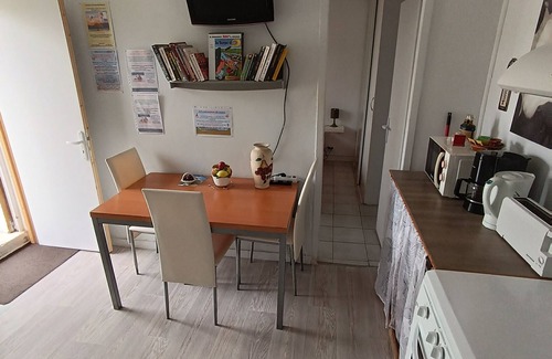 Chateauneuf-du-Rhone House | Montélimar sud - 3-room house for 1 to 4 people - Closed private parking lot