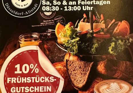 Dusseldorf Old Town Apartment | Mont Apartments