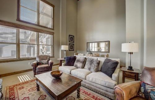 Deer Valley House | Mont Cervin 32 by AvantStay Ski In Ski Out Home in Silver Lake Village w Hot Tub