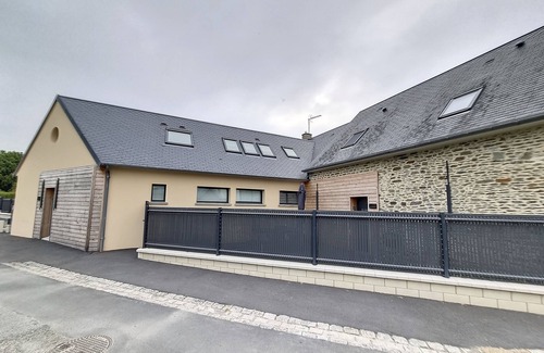 Vains House | Mont Gîte Des Herbus "Limonium "sleeps 4-6 between Granville and Mont Snt Michel