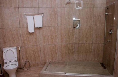 Kano Hotel | Mont Kalm Hotel and Suites