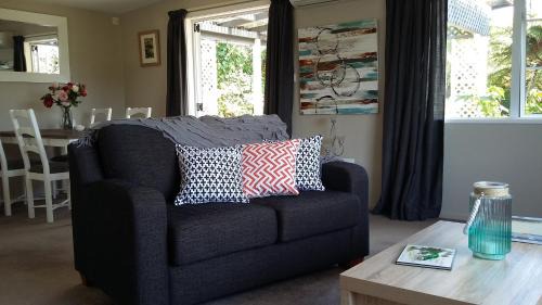 Awatuna House | Mont's Cottage