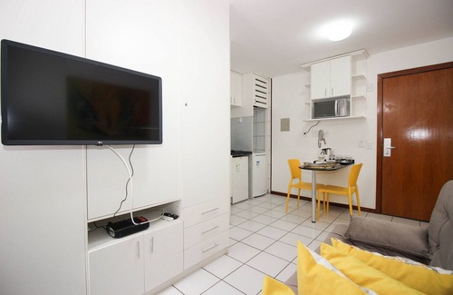 Sudoeste e Octogonal Condo | Mont Serrat Studios Apartment - Garage
