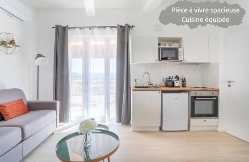 Gardanne Apartment | Mont Ventoux - Terrasse - Vue dégagée - Linge de qualité - Fibre - Confort