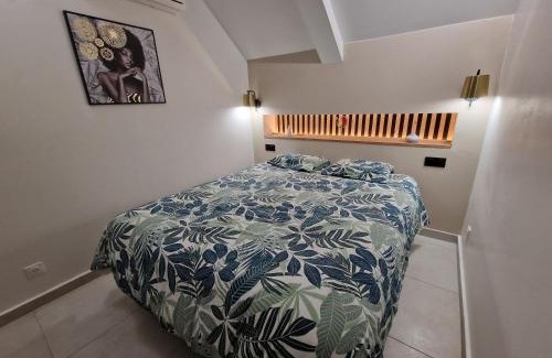 Petite-ÃŽle Apartment | Mont-Vert exotique - Calme - Vue et PARKING