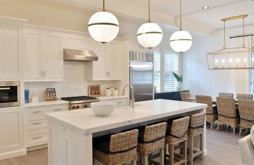 Olde Town House | Montage 4BR, pet friendly with fenced yard, Wilson Village Home 5042