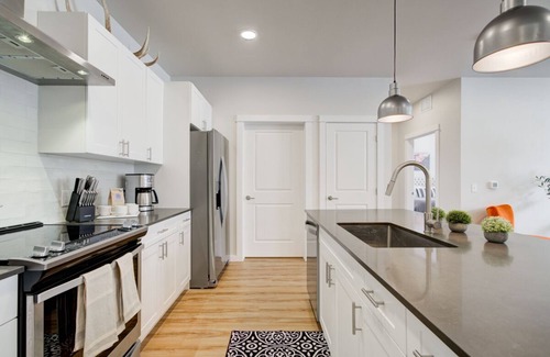 Livingston Condo | Montana Modern Condo close to Shopping and the Yellowstone River.