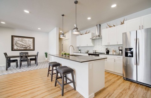 Livingston Condo | Montana Modern Condo close to Shopping and the Yellowstone River.