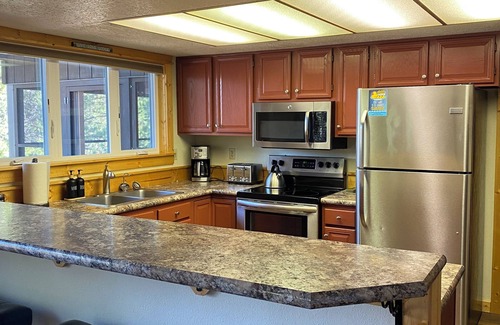 West Yellowstone House | Montana Mountains Memories Moments!