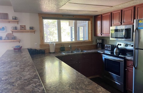 West Yellowstone House | Montana Mountains Memories Moments!