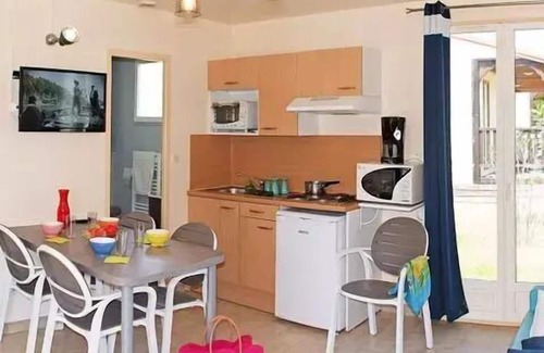 Puget-sur-Argens Villa | Montana Parc - Oasis Village - Heart of Estérel * - Villa for 6 People