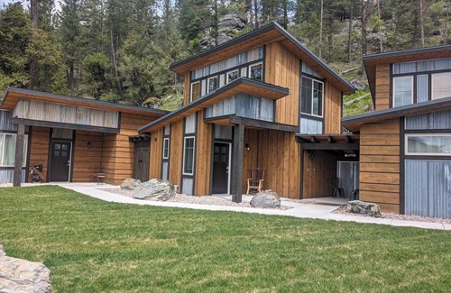 Bigfork Cabin | Montana Ponderosa Cabin #2 Flathead Lk, and Glacier National Park