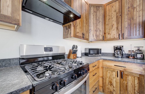 Livingston House | Montana Skies, Livingston, MT! Skiing/Fishing/Yellowstone!
