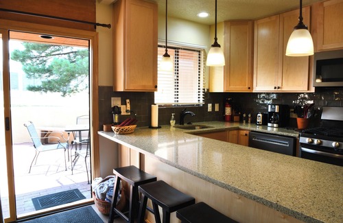 El Prado Condo | Montana Vista - Great Condo with Pool and Hot Tub Access