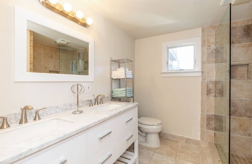 Culloden Shores House | Montauk Harbour Beach House - 1st Floor An Ideal Montauk location