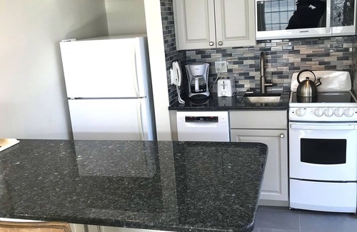 Montauk Condo | Montauk Manor -1 BR 925 sq. ft. loft in resort overlooking Block Island Sound