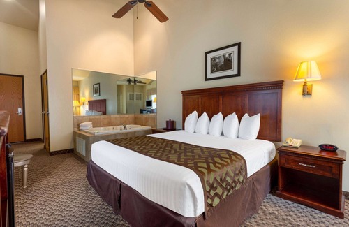 Sandwich Hotel | Montcler Hotel & Conference Center, Trademark by Wyndham