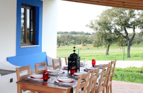 Vale de Santiago Villa | Monte Azul - Casas de Campo do Junqueirinho
