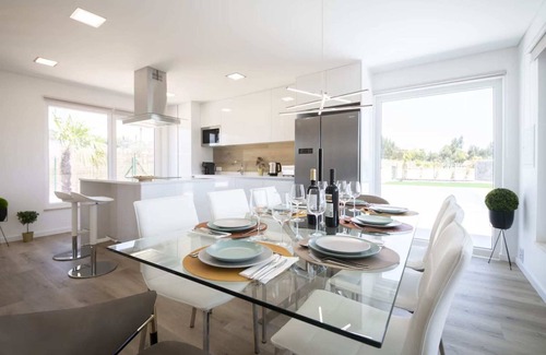 Grandola Cottage | Monte Calmaria by Estilo Lusitano, with private pool and Jacuzzi