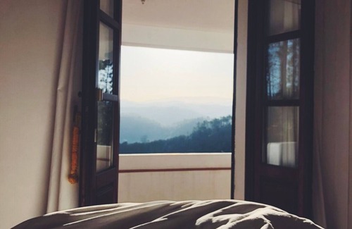 Baiona Villa | Monte Cucs - House on the Hill