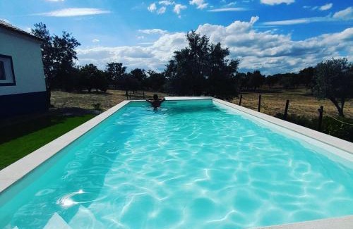 Fronteira House | Monte do Rochinha