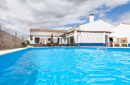 Reguengos de Monsaraz Cottage | Monte Farropo accommodation
