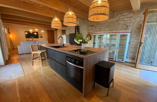 Pergola Apartment | Monte Pino | Aurelio - newly renovated, luxurious relax apartment 68 m²
