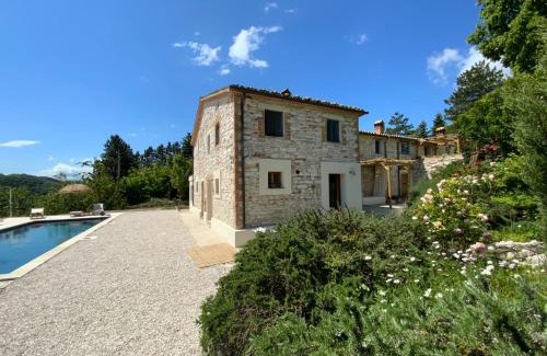Pergola Apartment | Monte Pino