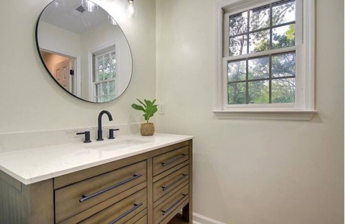 Hanahan House | Monte Sano Haven: A Three-Story Oasis in Hanahan