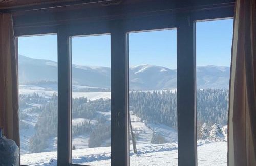 Soymy Ski Chalet | Monte Vista