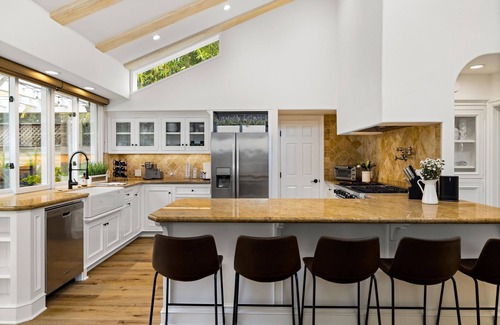Montecito House | Montecito Beach House w/Hot Tub & Cold Plunge - Walk to Beach and Restaraunts