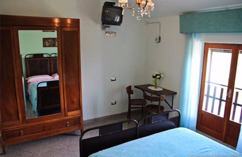 Pietrauta Bed & Breakfast | Montefalco - Pink room