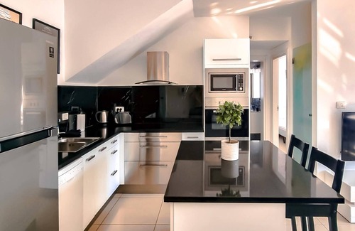 Tel Aviv Apartment | Montefiori Celeste in Tel Aviv-Yafo