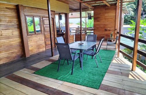 Agua Grande House | Monteiro Paradise Guest House